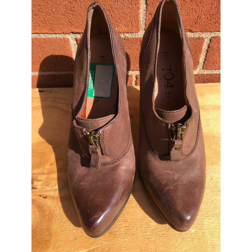 No 704b Holt women brown  leather Booties Size 37 Block Heel shoes